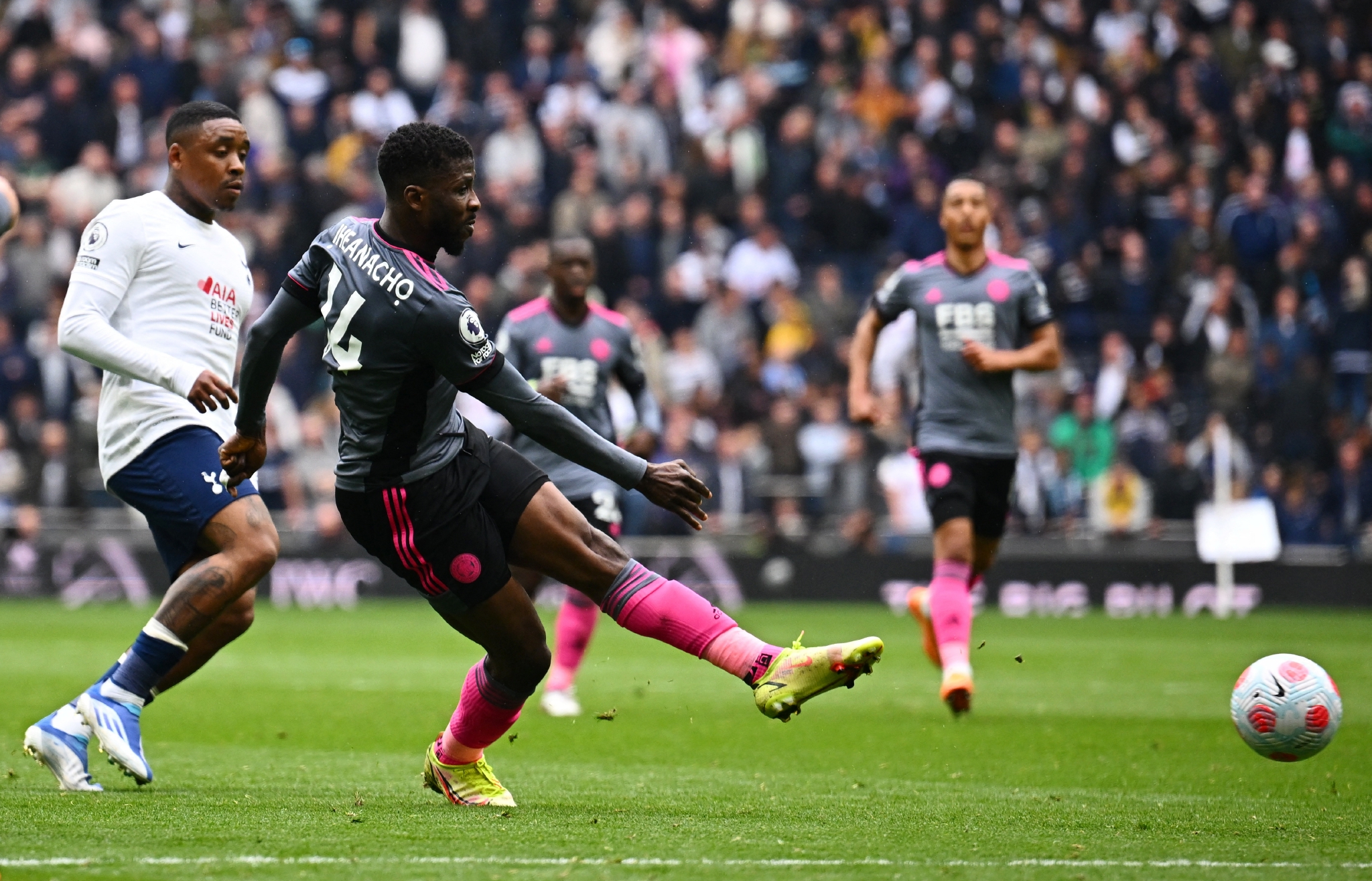 里程碑夜！托特纳姆遗憾出局，英超集结日刷纪录，引发热议，心理建设被强调 -天博网址